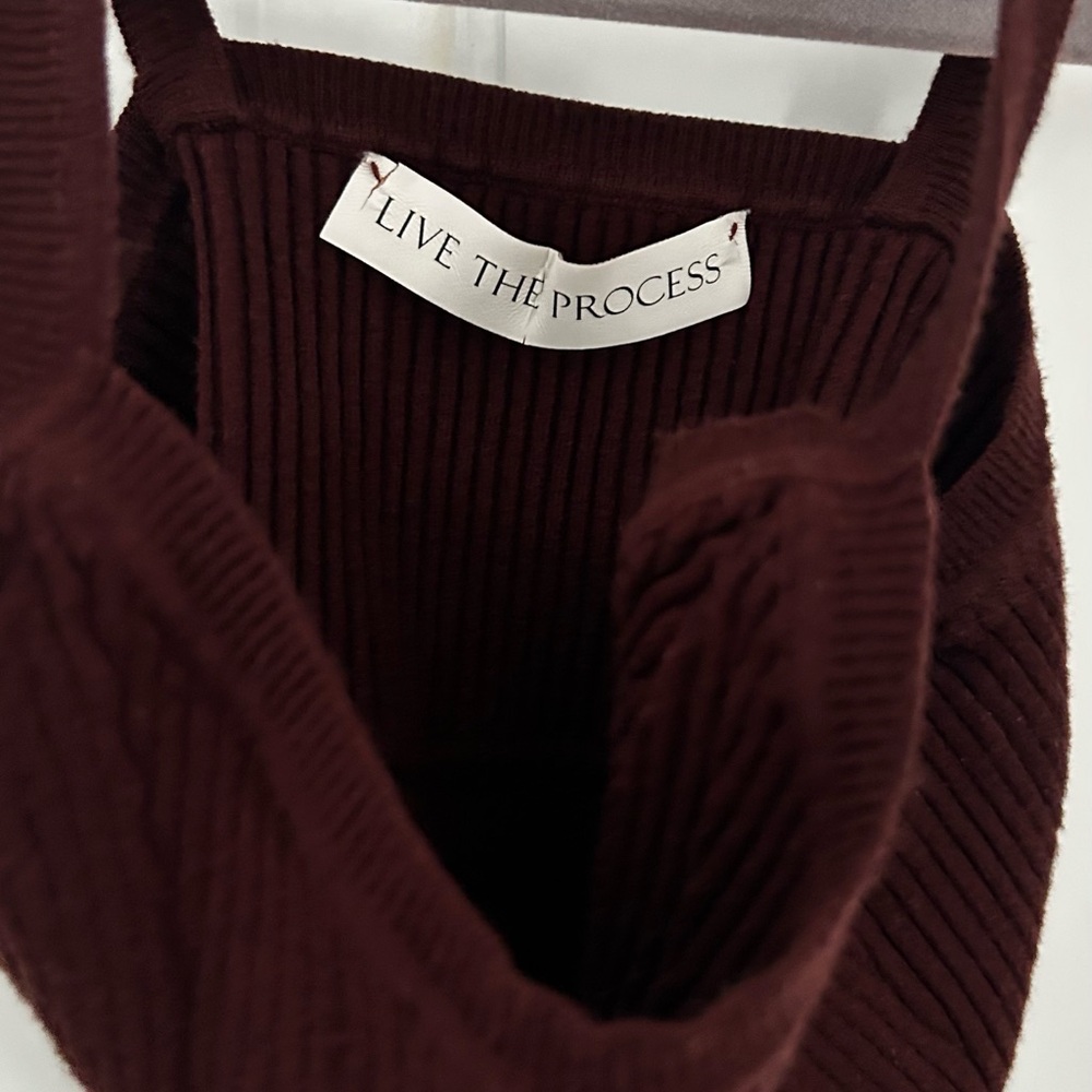 Live The Process Burgundy Ribbed Crop Top - Picture 3 of 4